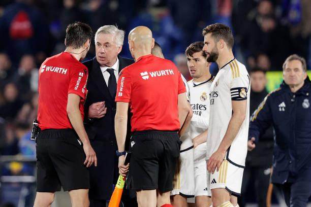 1706836461181098226.jpg 1971228713-612x612.jpg