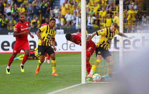 赛事直播-多特成伤病冠军，新援只剩一人能用，球迷众筹买C罗